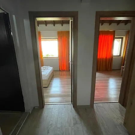 Aparthotel 8 Arapya *